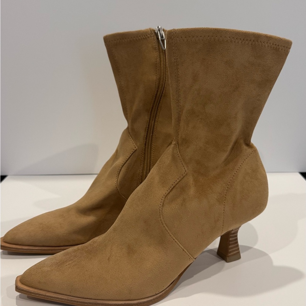 Dolce Vita Camel Suede Heeled Boots